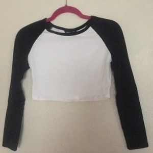 Shein long sleeved crop top